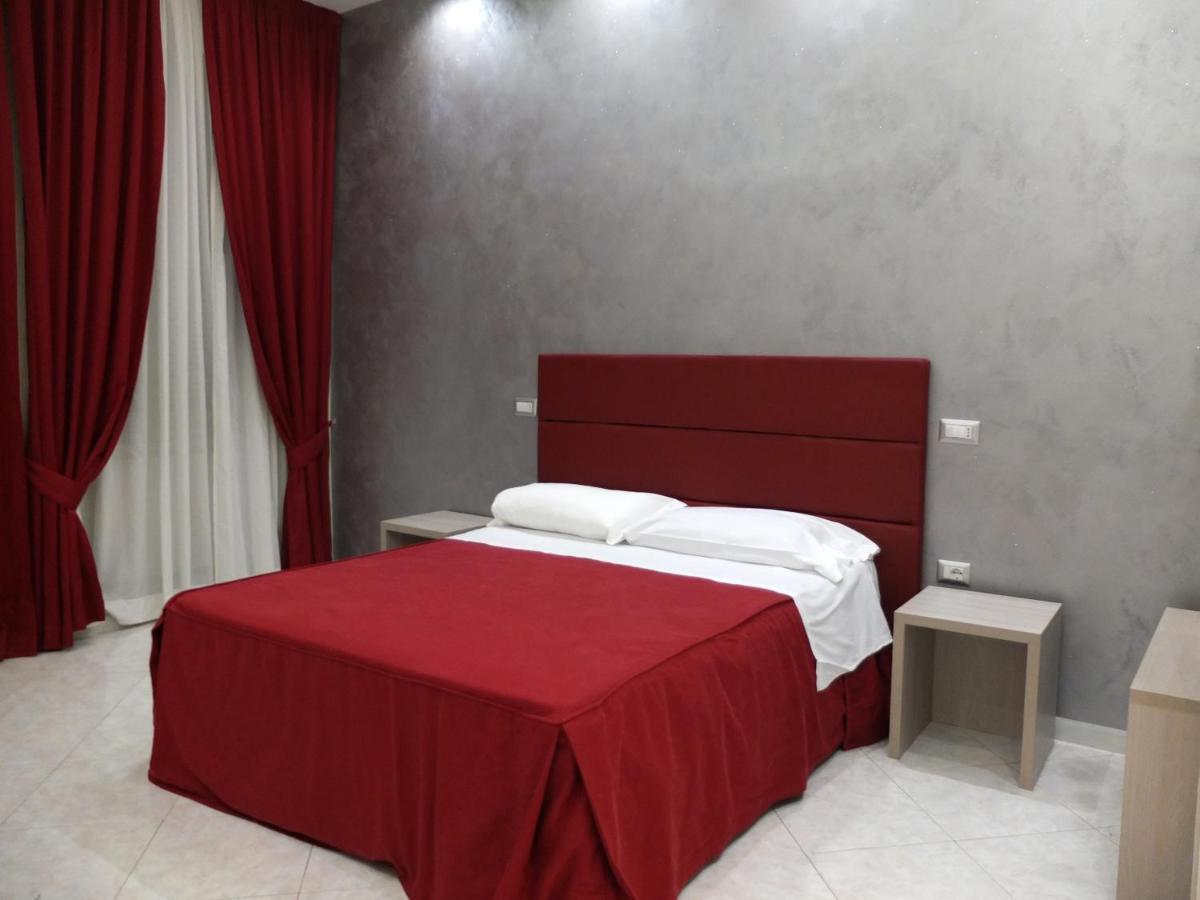 Отель Guest Planet Рим Экстерьер фото